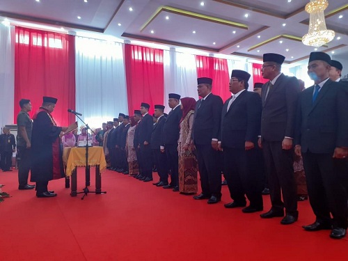 45 Anggota DPRD Rohil Dilantik,  PDIP Geser Posisi Golkar